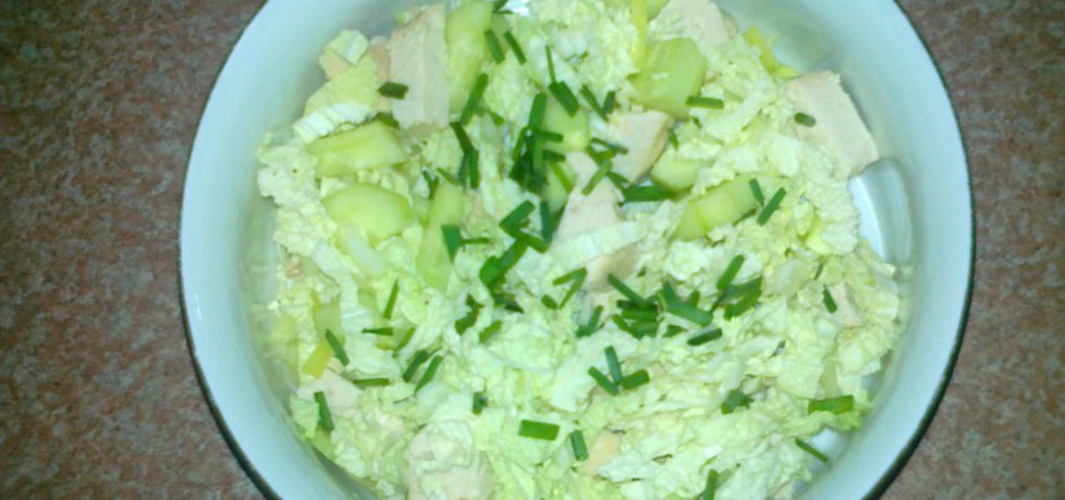 Zielona sałatka z gotowanym kurczakiem (autor: konczi ...