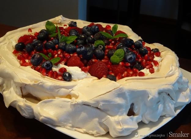 Tort pavlova