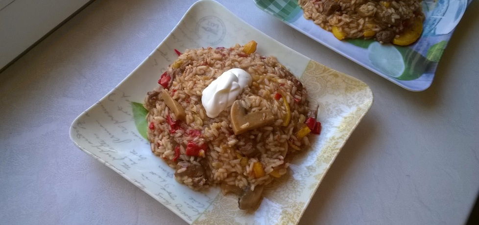 Potrawka z ryżem, pieczarkami i wieprzowiną (autor: ania321 ...