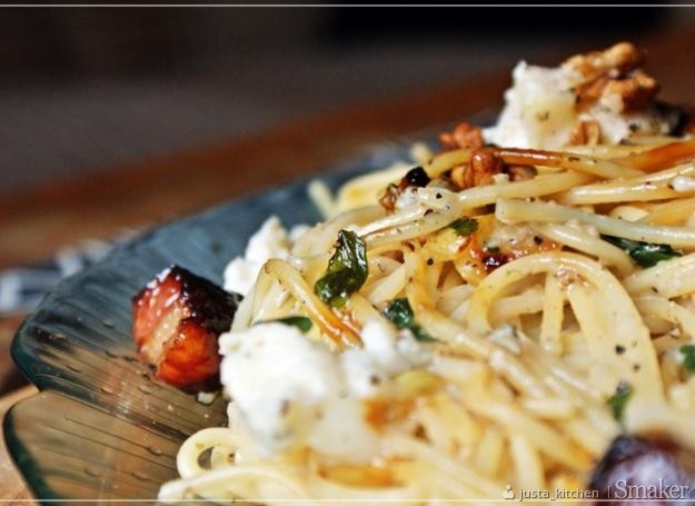 Spaghetti con gorgonzola