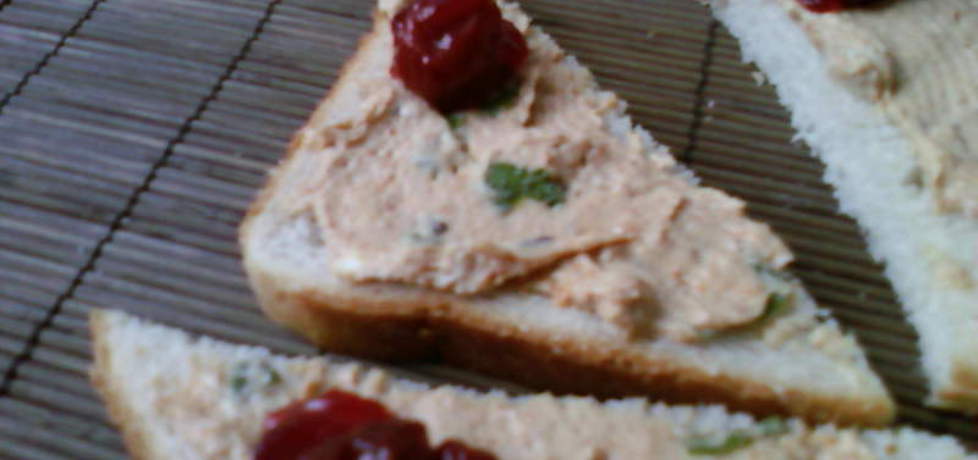 Pasta z pasztetu i serka topionego (autor: wedith1)