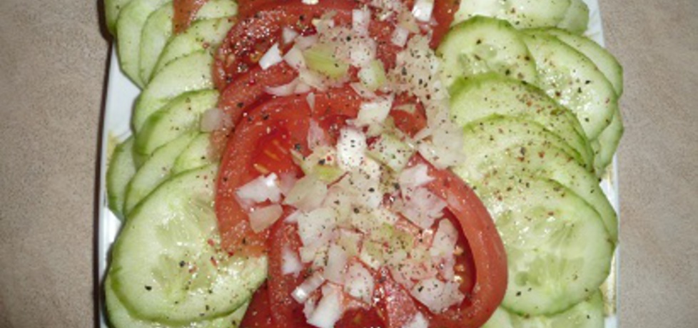 Przystawka z pomidorów i ogórka (autor: aginaa)