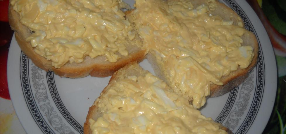 Sałatka z jajkiem i serem (autor: justyna-jussstiii)