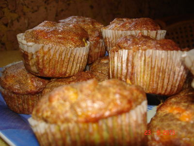 Dyniowy chlebek/ muffiny z szynką i mimolette
