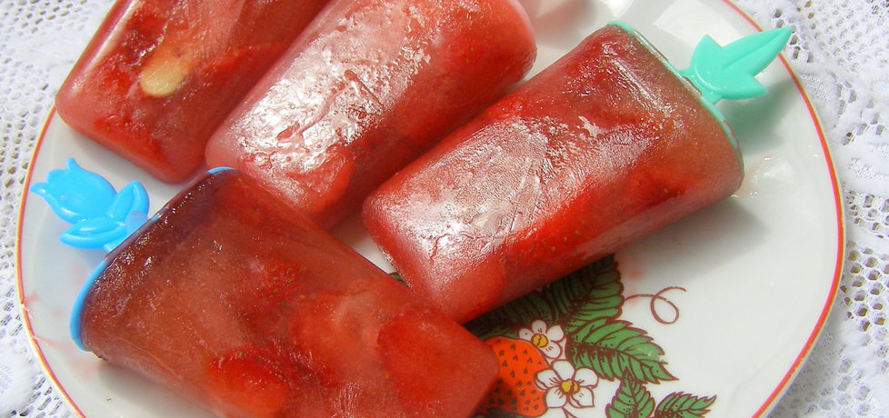 Lody truskawkowe z sokiem truskawkowym... (autor: w-mojej