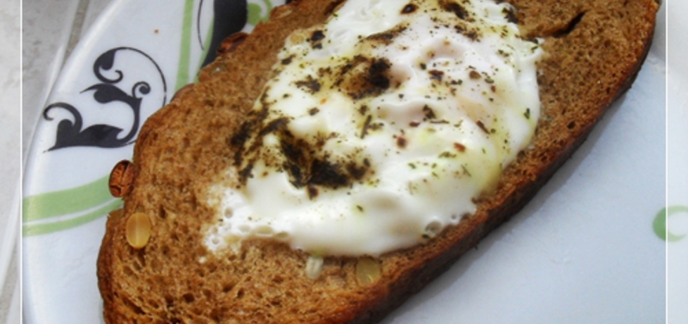 Jajko sadzone w chlebie (autor: noruas)