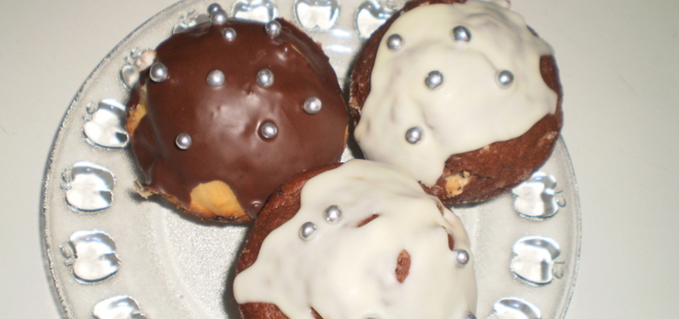 Muffinki z czekoladą (autor: iwona56)
