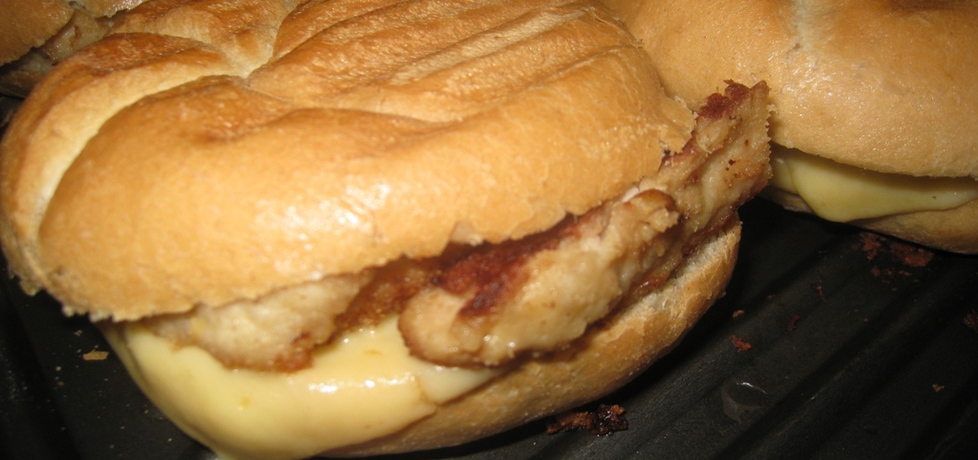 Hamburgery z mięskiem z grilla (autor: ajres)