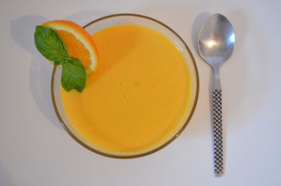 Zupa krem pomarańczowo