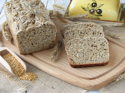 Chleb żytni na zakwasie z złotym lnem