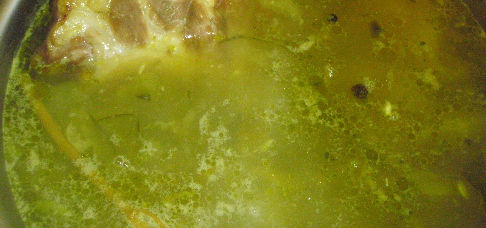 Zupa ogórkowa na żeberkach (autor: pacpaw)