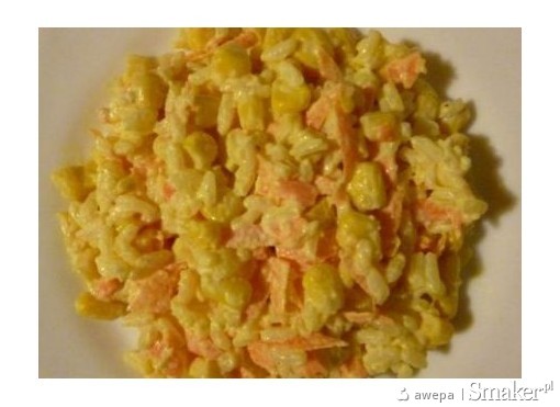 Sałatka ryżowa z czosnkiem