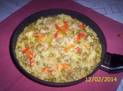 Potrawka drobiowa curry z ryżem