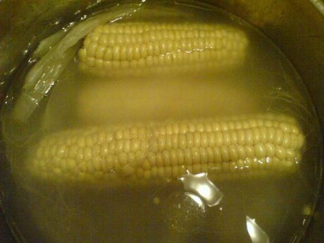 Przepis  kukurydza gotowana z dodatkiem masła przepis