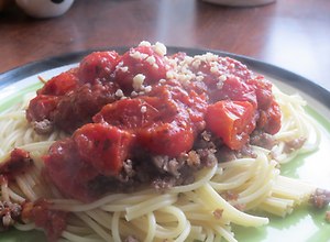 Pomidorowe spaghetti  prosty przepis i składniki