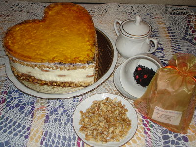 Śmietankowo-serowy tort