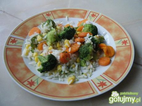Przepis  sałatka brokułowa z ryżem przepis