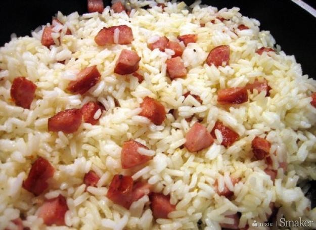 Kiełbaska w ryżu