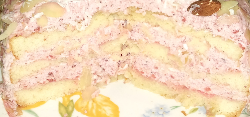 Lekki tort truskawkowy (autor: alexm)