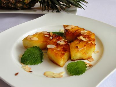 Ananas grillowany w miodzie