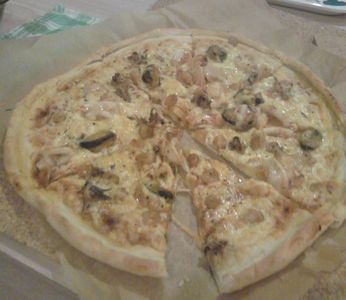 Pizza frutti di mare na cienkim cieście, jak z pizzerii ...