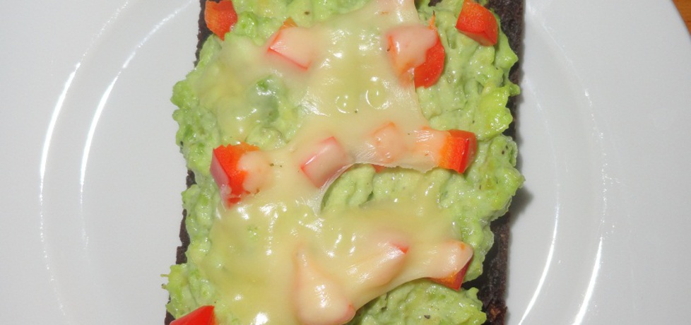 Pumpernikiel z guacamole pod serową pierzynką (autor: rafal10 ...