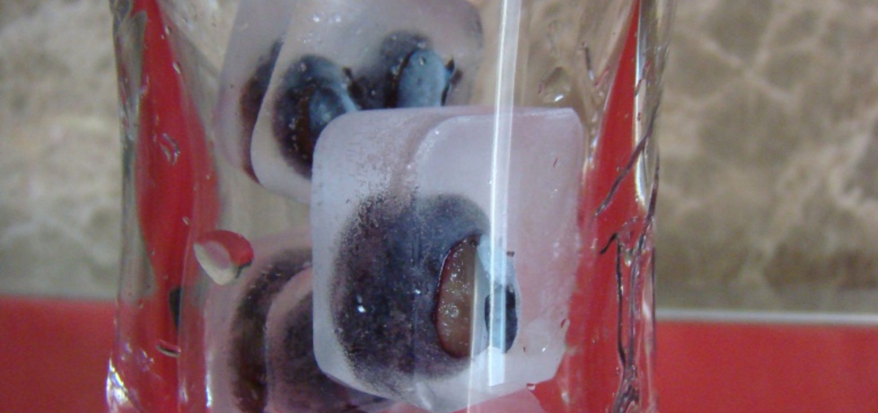 Niezwykłe kostki lodu do chłodnych napojów (autor: kate500 ...