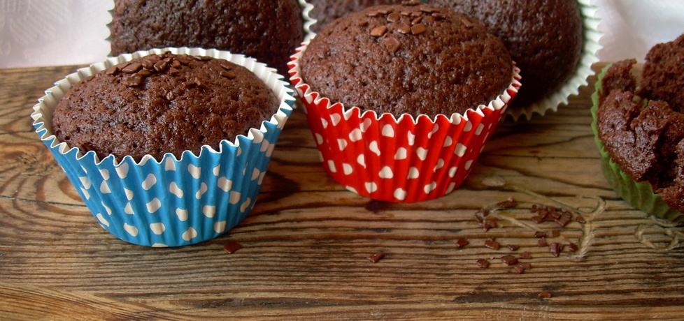 Muffiny czekoladowe z wodą gazowaną (autor: diana