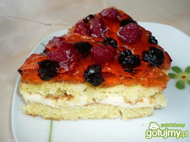 Przepis  ciasto z kremem waniliowym i owocami przepis