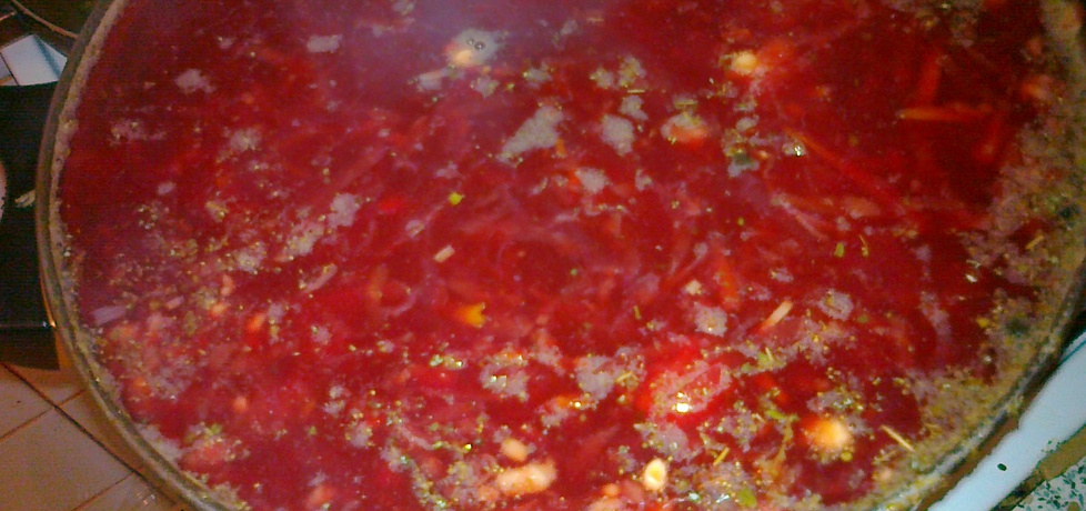 Jesienna zupa buraczkowa (autor: teresa18)