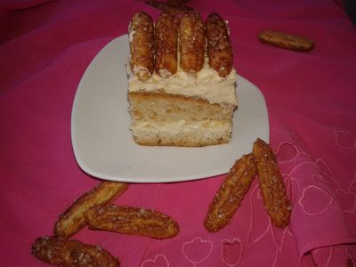 Ciasto z masą chałwową na białkowcu