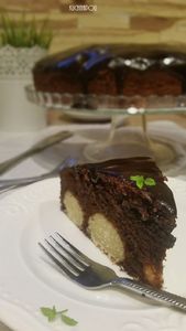 Ciasto czekoladowe z kulkami serowo