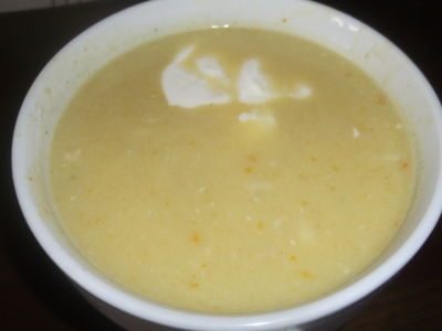 Zupa kalafiorowa z serem gorgonzola