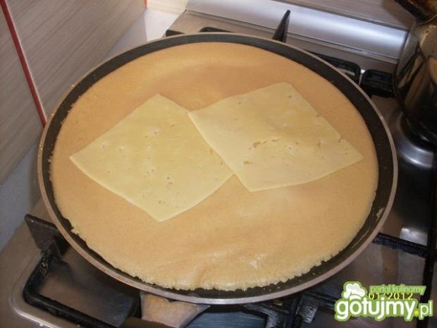 Przepis  omlet z zółtym serem wg meli przepis
