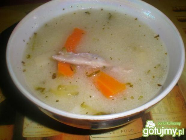 Przepis  zupa warzywna na skrzydełkach przepis