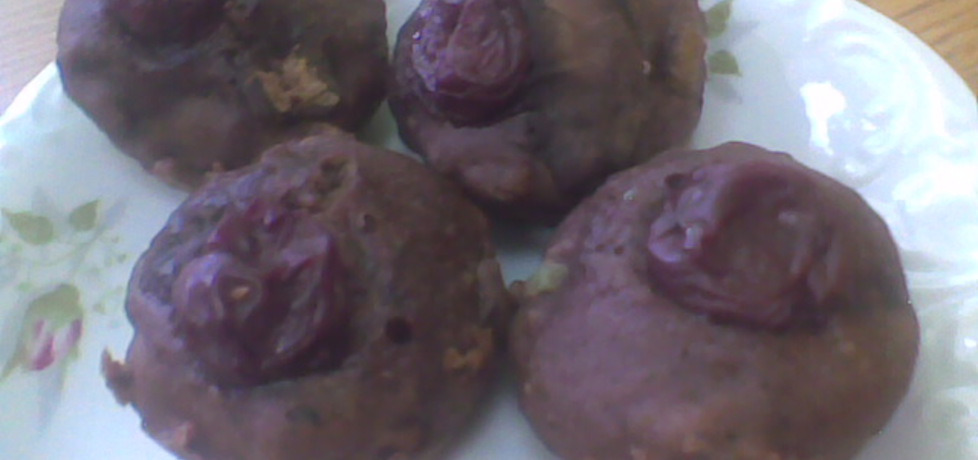 Czekoladowe muffinki z wiśniami (autor: agnieszkapicola ...