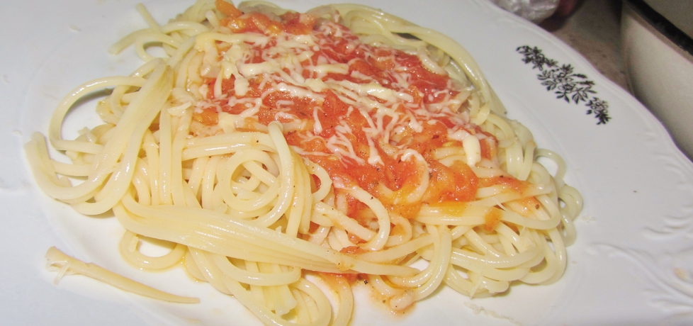 Spaghetti po napolitańsku (autor: eliza135)