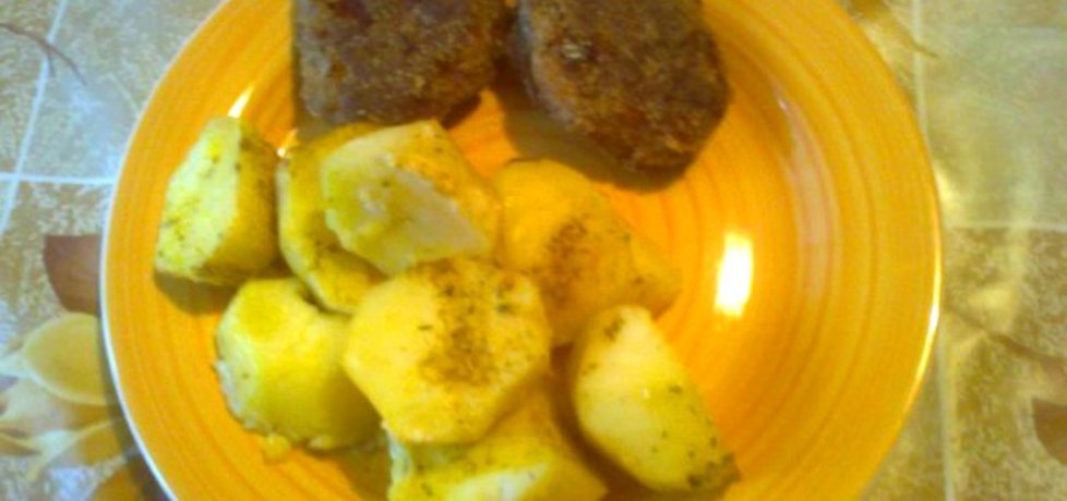 Zapiekane ziemniaki z kotletem mielonym (autor: betka ...