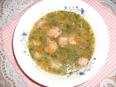 Zupa ziemniaczana z białą kiełbasą