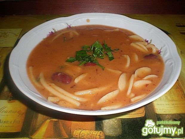 Przepis  pożywna zupa z czerwonej fasoli przepis