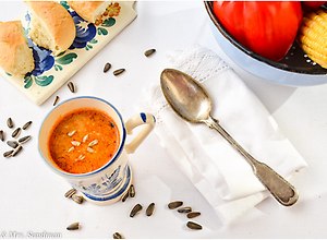 Zupa minestrone z pieczoną papryką  przepis blogera
