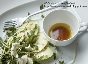 Sałatka z gruszką i mozzarellą  prosty przepis i składniki