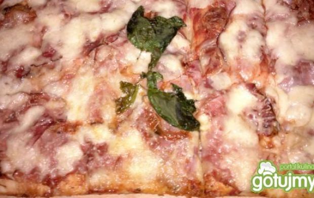Przepis  super pizza włoska ala gino przepis