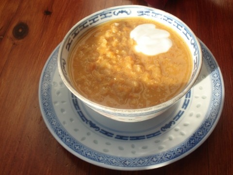 Pikantna zupa z soczewicy