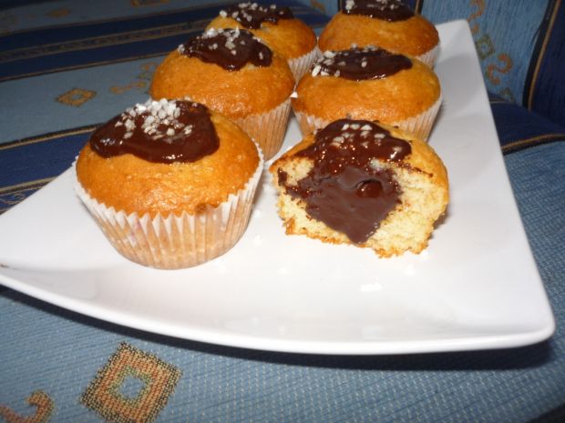 Smaczne przepisy na: muffinki z czekoladą. gotujmy.pl