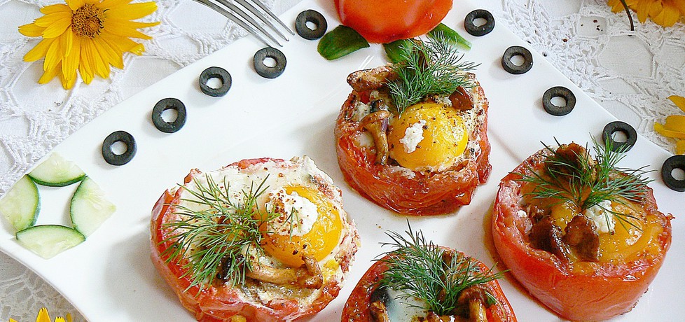 Grillowane jajka w pomidorach z kurkami (autor: mysza75 ...
