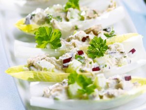 Sałatka z tuńczyka  prosty przepis i składniki