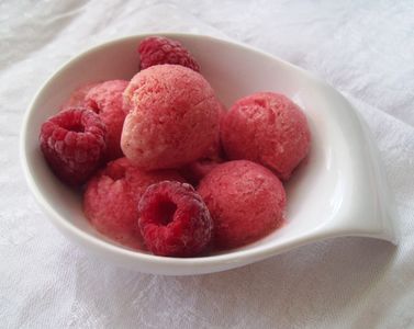 Sorbet malinowy z sokiem z pomarańczy