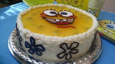 Tort urodzinowy spongebob