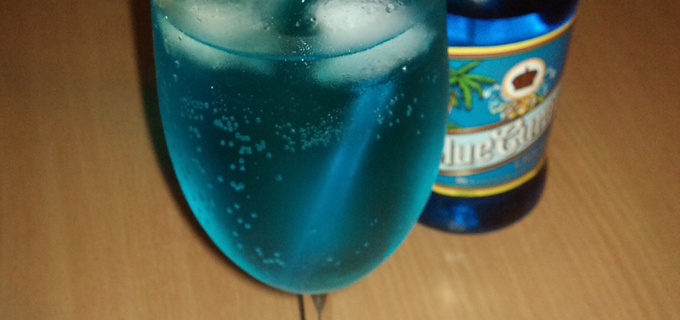 Drink błękit paryża (autor: onyzakare)